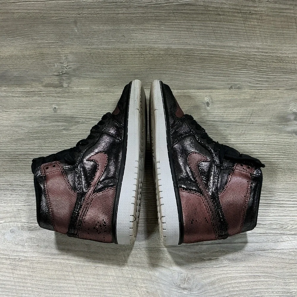 Nike Air Jordan 1 Retro High OG Fearless Sneakers Women's Size 7.5 CU6690-006